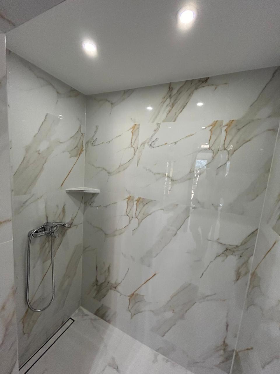 Merlin Prestige Apartments Budva Quarto foto
